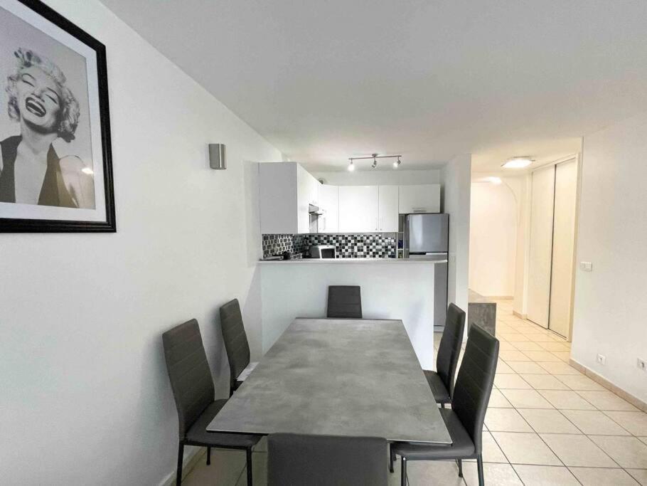 Modern One Bedroom Apartment In Cannes Exterior photo